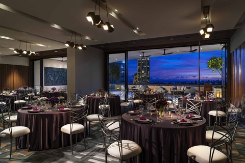 THE RITZ-CARLTON RESIDENCES, WAIKIKI BEACH - Photo 157
