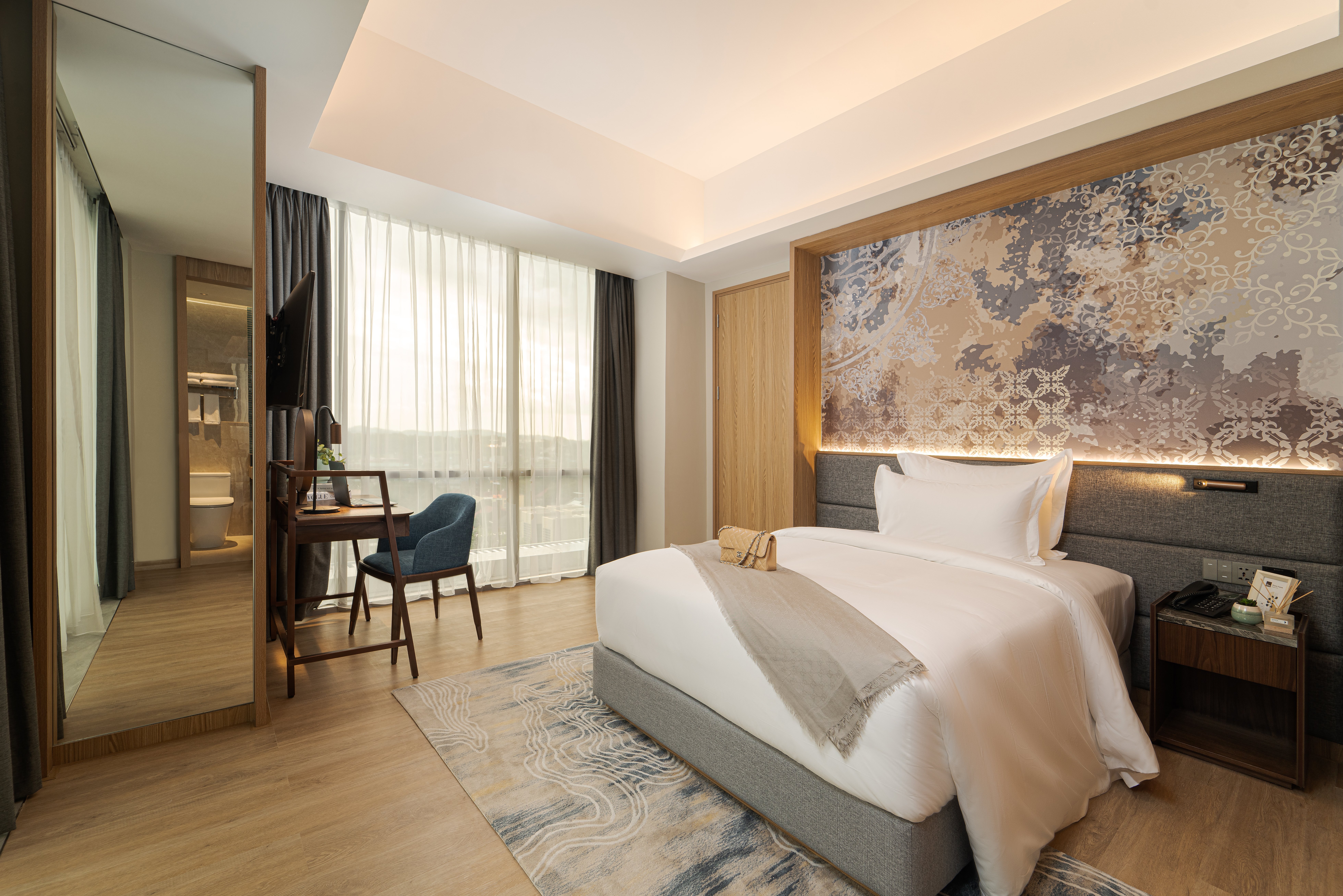 Oakwood Grand Batam-guestroom-Bedroom of 1- Bedroom Premier.jpg