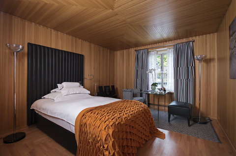 WIDDER HOTEL - Photo 4