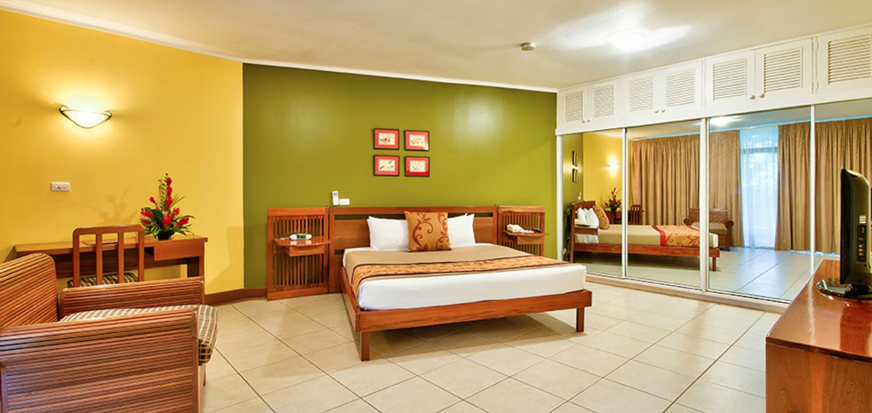 TANOA INTERNATIONAL HOTEL-guestroom-Deluxe Suite.jpg