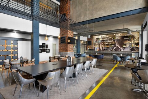 Community Table