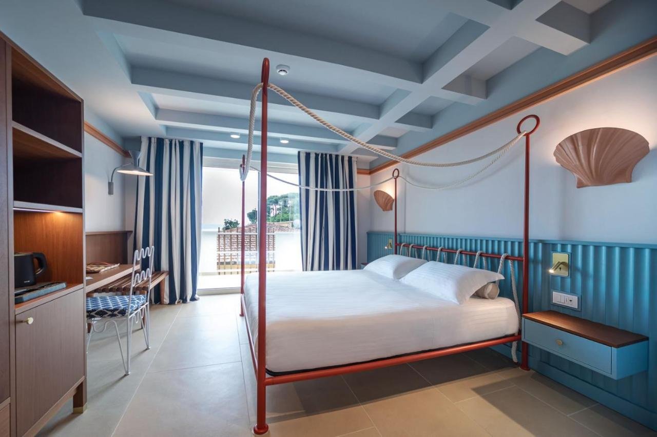 HOTEL MURE-guestroom-GUEST ROOM.jpg