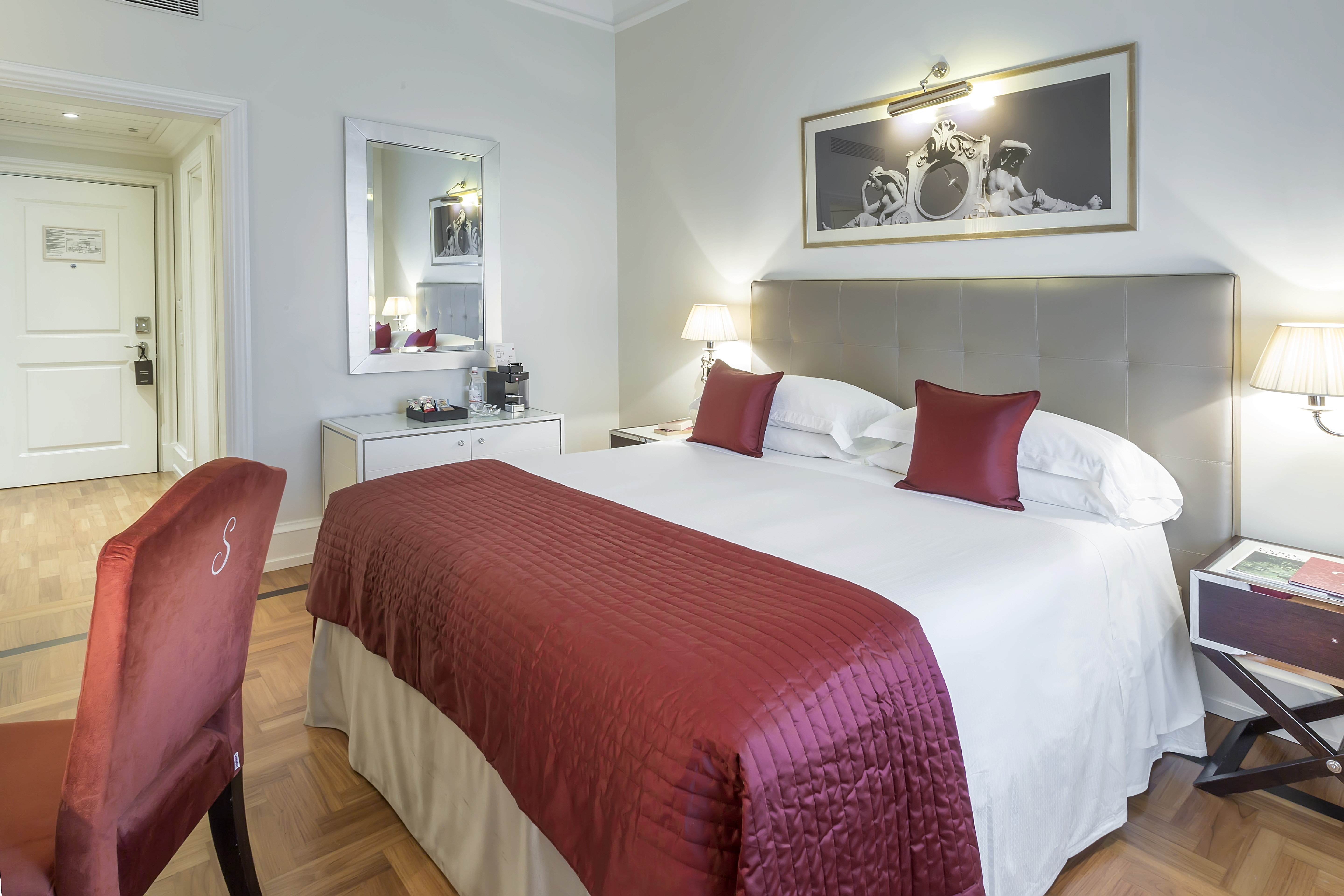 SAVOIA EXCELSIOR PALACE-guestroom-Classic Room.jpg