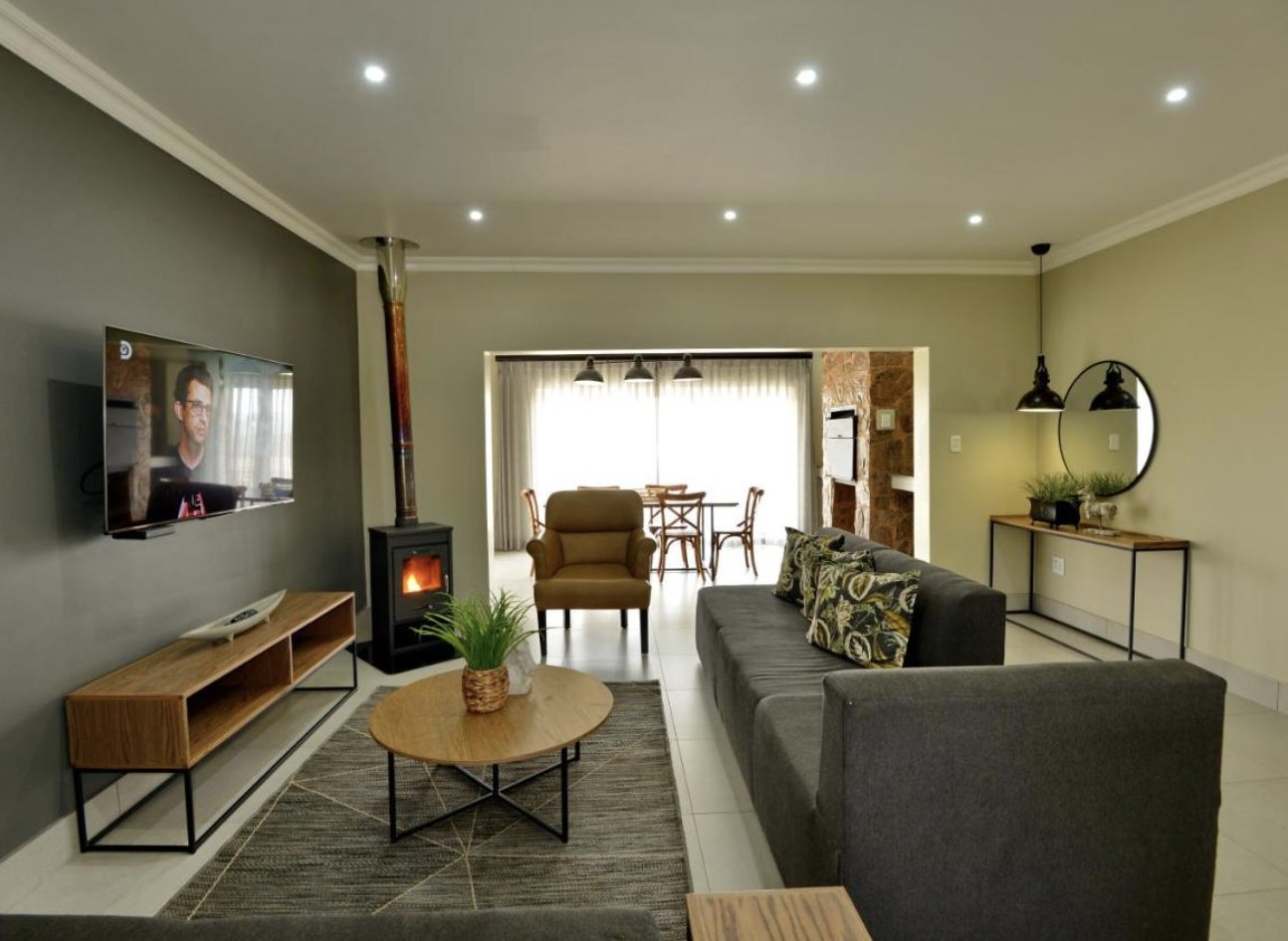 Dunkeld Country and Equestrian-guestroom-Living Area.jpg