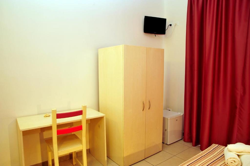 HOTEL LA PUNTA - OTRANTO-guestroom-GUEST ROOM.jpg
