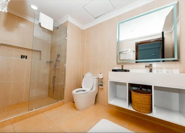Urban by CityBlue, Dar es Sala-guestroom-Executive Suite Bathroom.jpg