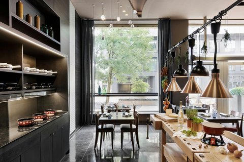 RENAISSANCE ZURICH TOWER HOTEL - Photo 69