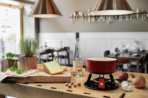 RENAISSANCE ZURICH TOWER HOTEL - Photo 70