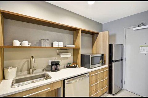 Lotus Plano Kitchenette