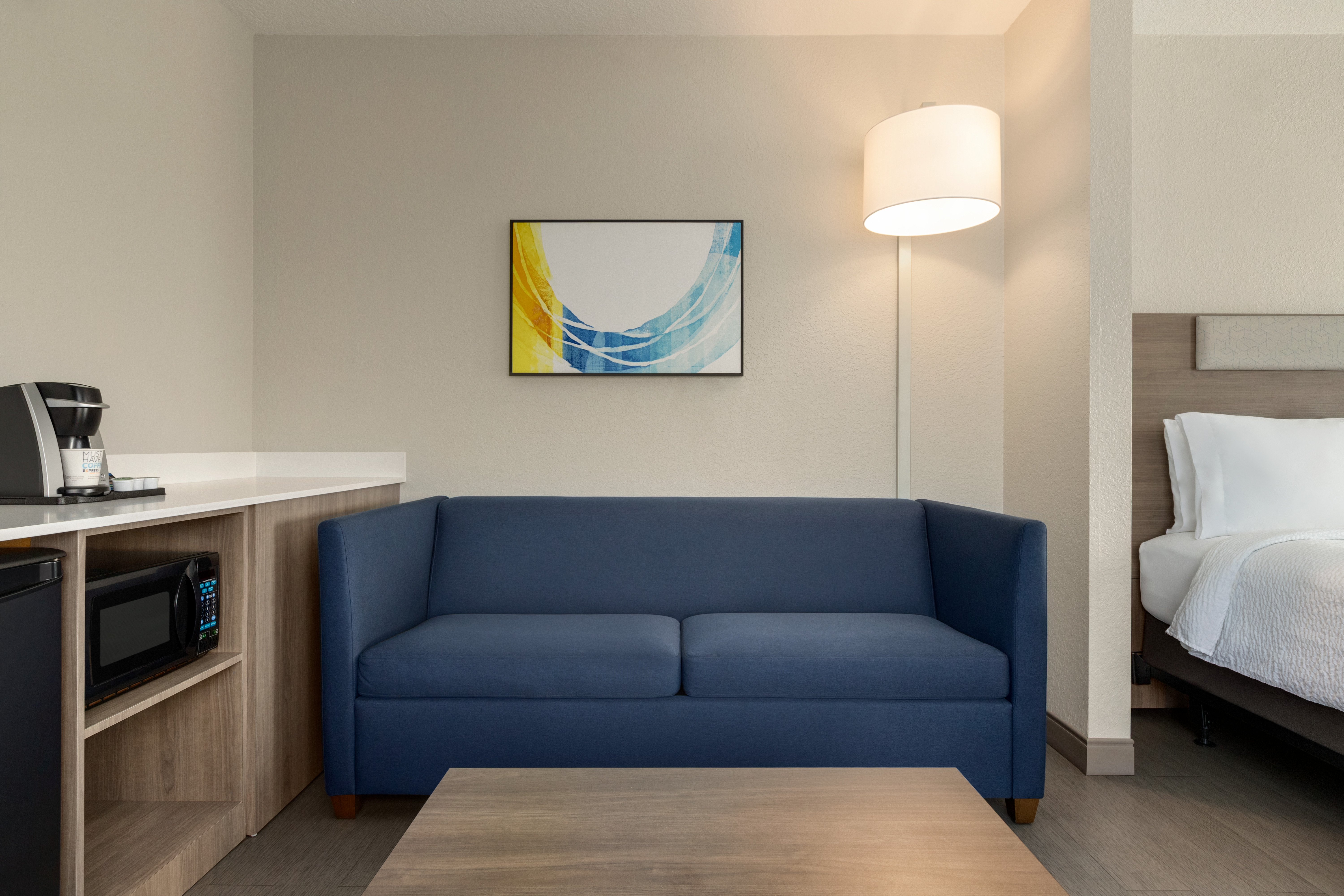 HOLIDAY INN EXP STES DANIA BEAC BY-guestroom-Guest Room Features .jpg