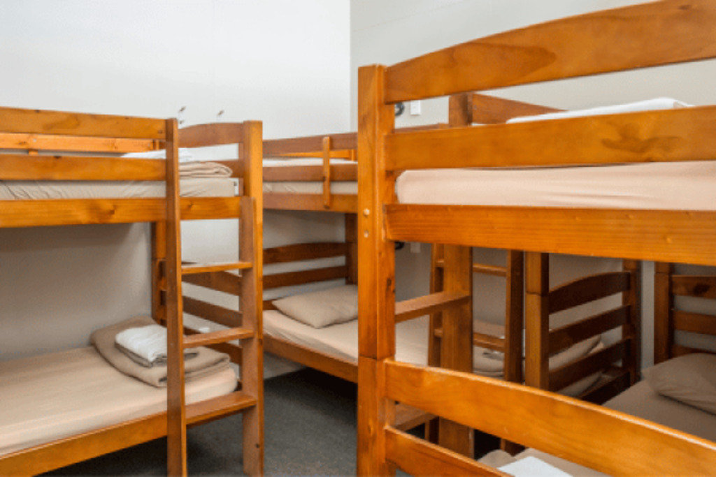 Kennedy Park Resort-guestroom-Deluxe Ensuite Holiday Unit Bunks Info.jpg