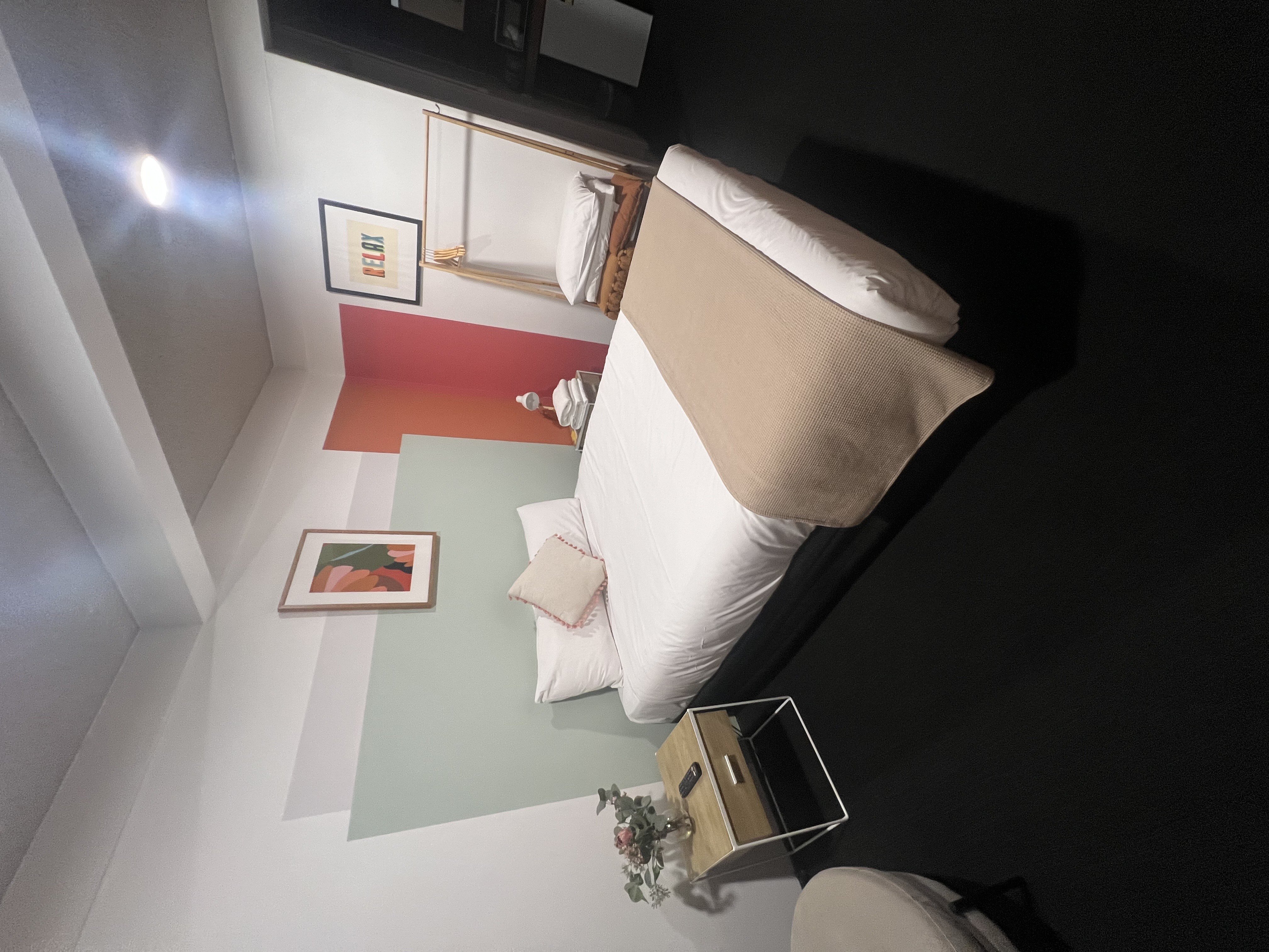 CESSNOCK VINTAGE MOTOR INN-guestroom-Guest Room.jpg