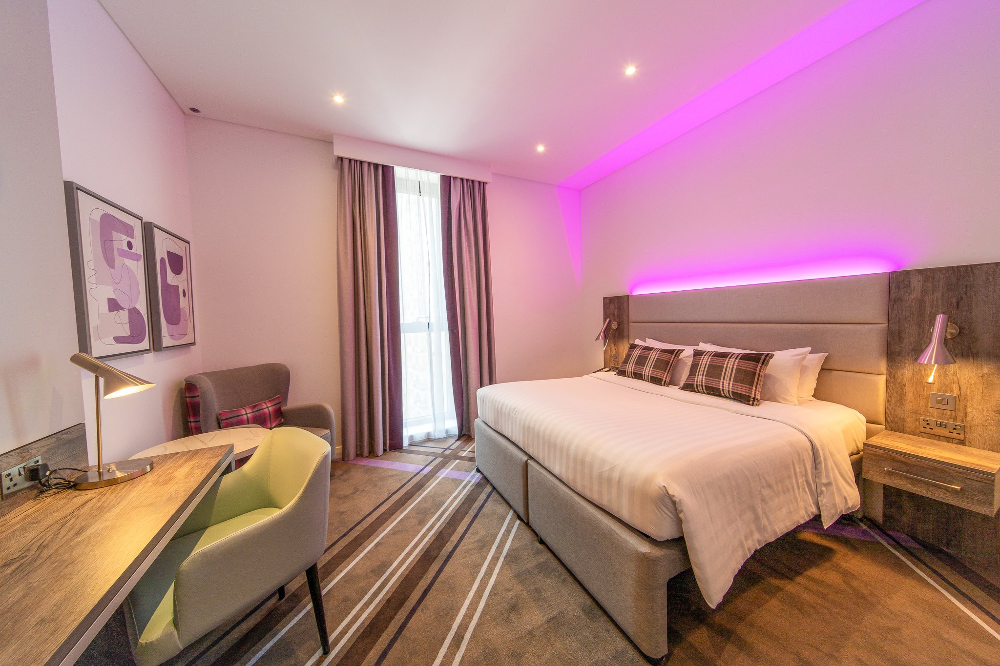 PREMIER INN BARSHA HEIGHTS-guestroom-Double Room.jpg