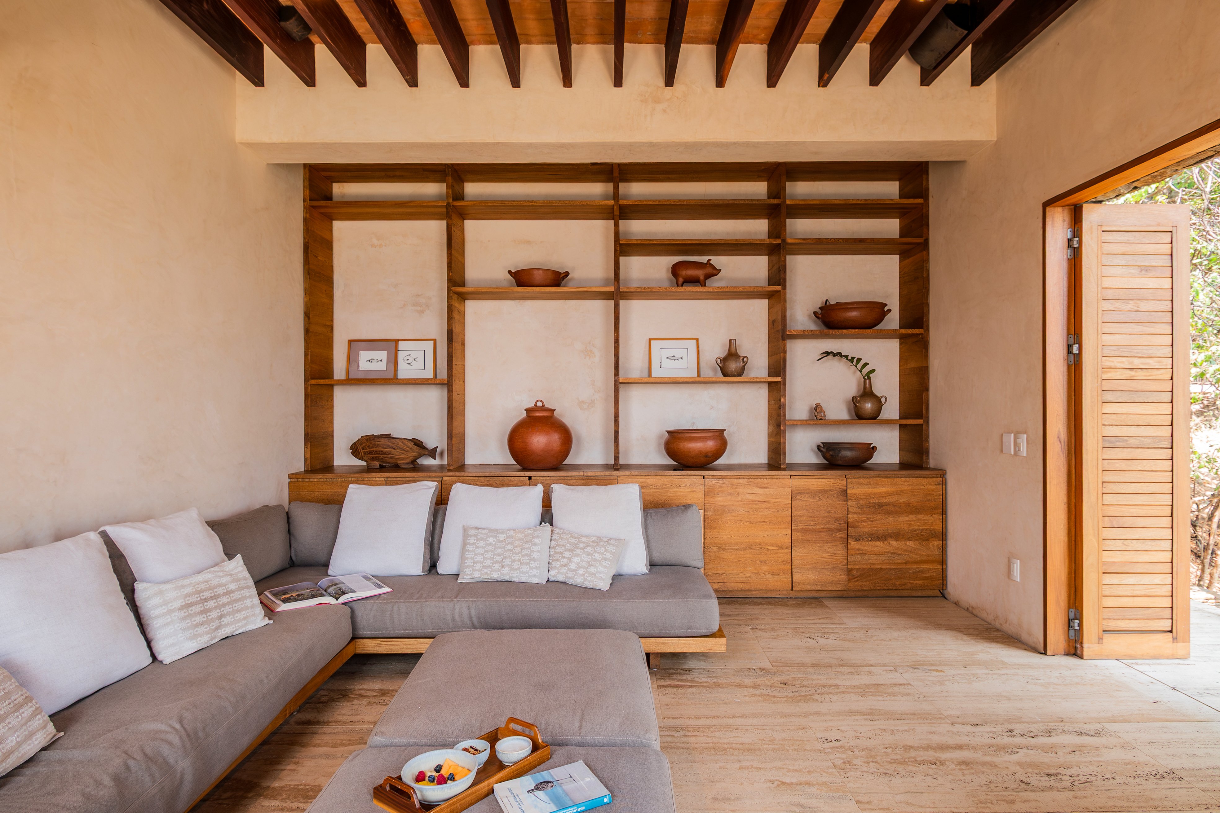 La Valise Mazunte-guestroom-Suite Chicatana - Living Area.jpg