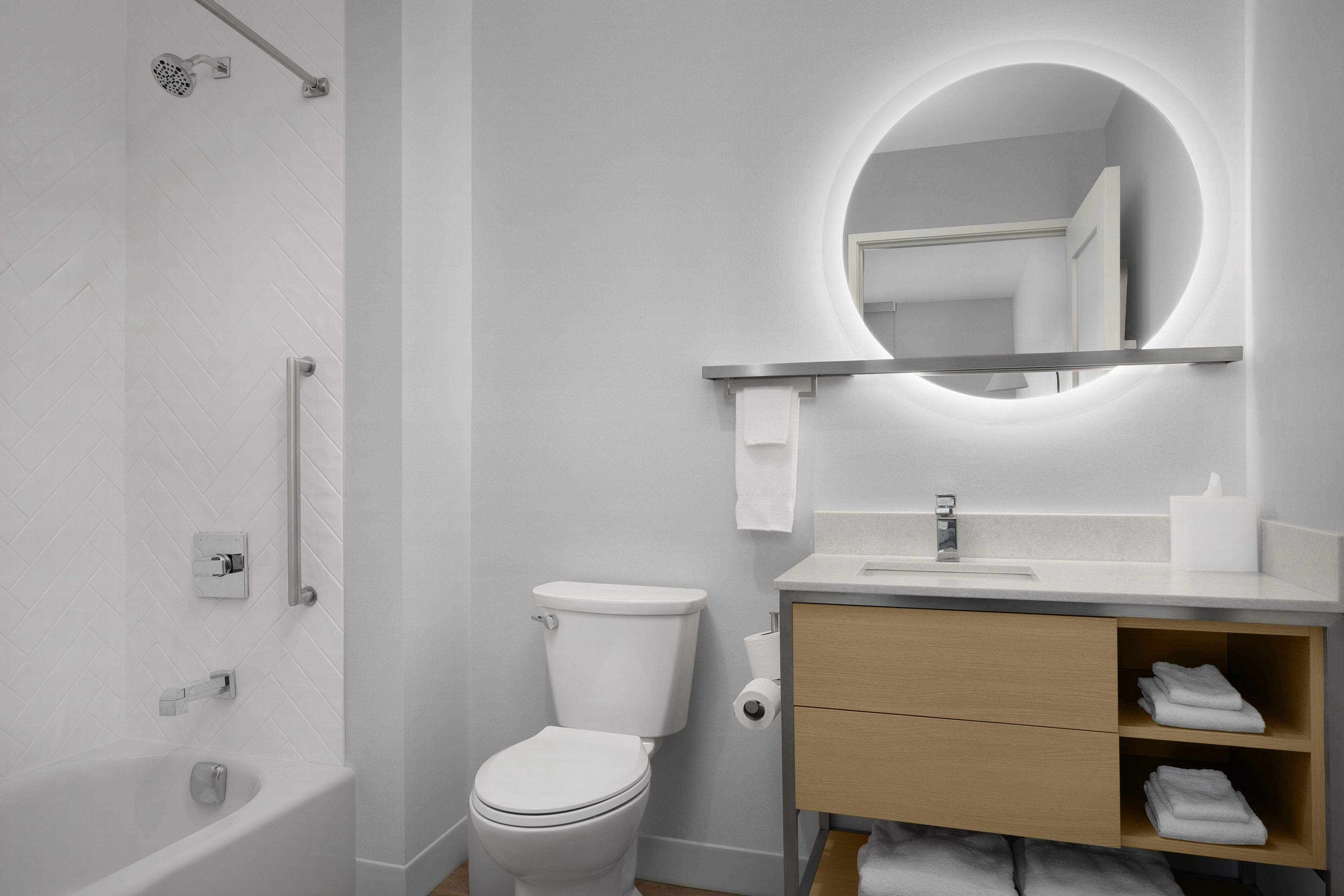 TownePlace Suites by Marriott Sikeston-guestroom-Bathroom with Bathtub.jpg