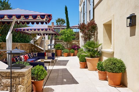 AREV ST TROPEZ - Main Photo