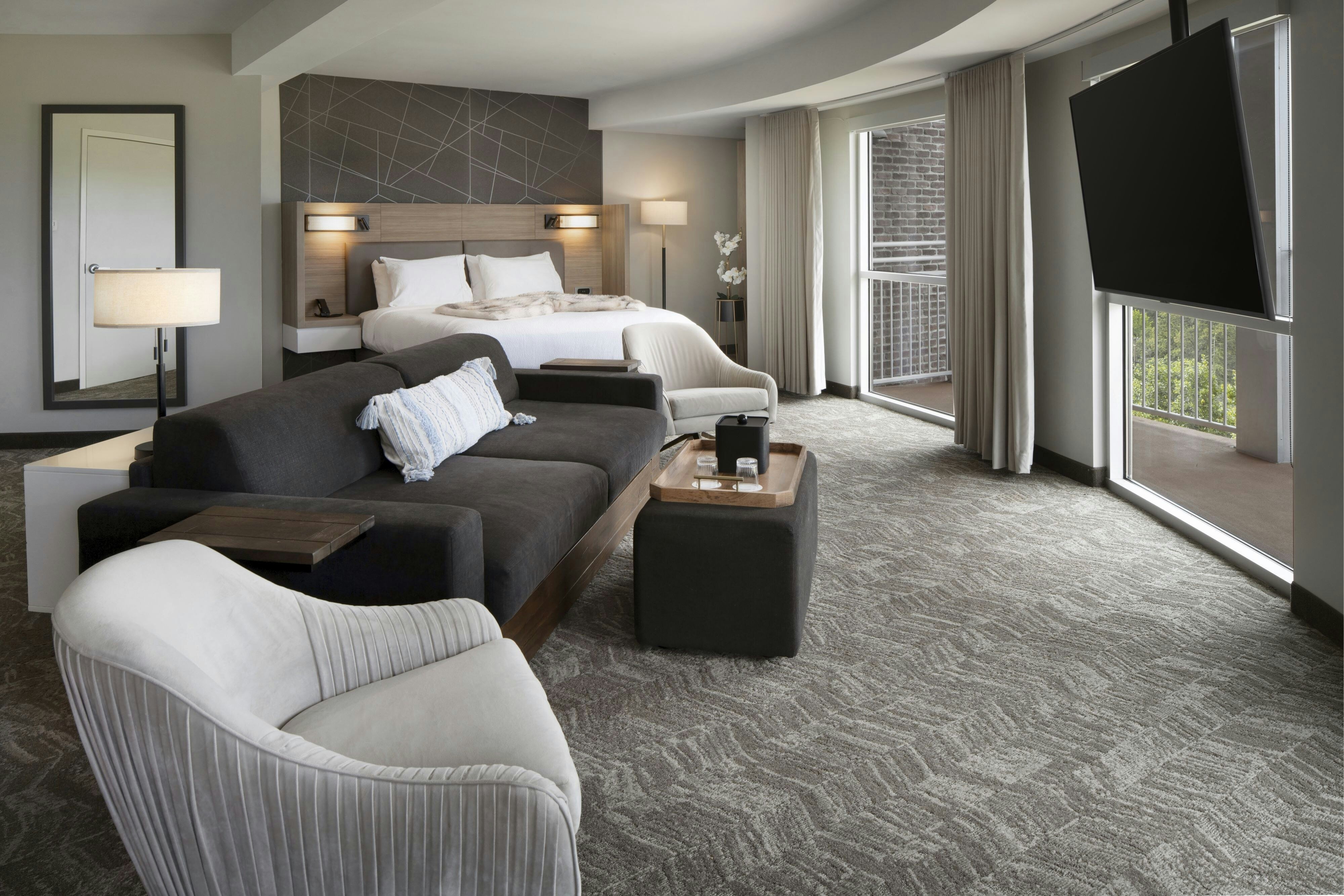 SpringHill Suites by Marriott Auburn-guestroom-Corner King Suite.jpg