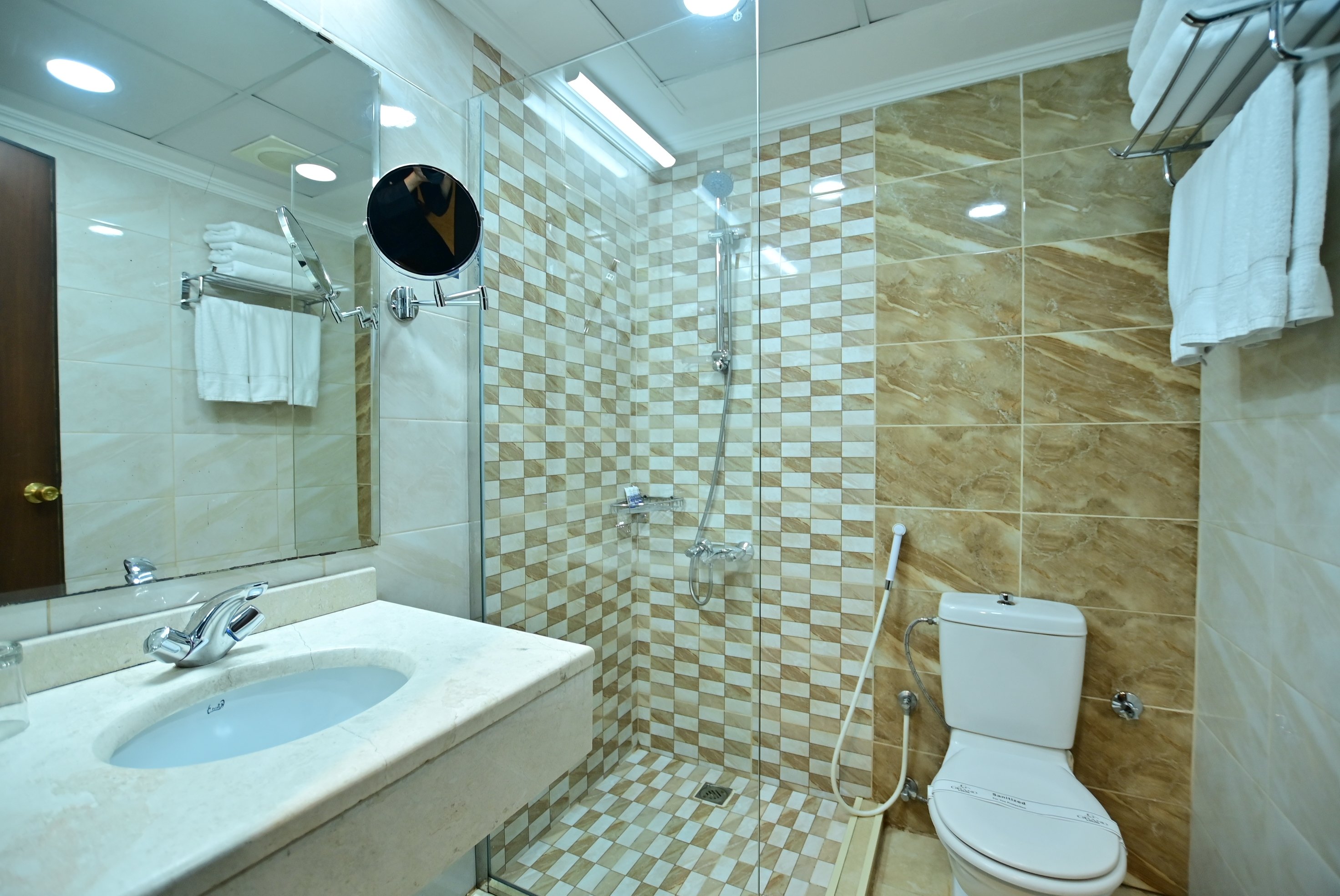 ABRAJ AL TAYSEER TUWA HOTEL-guestroom-Bathroom.jpg