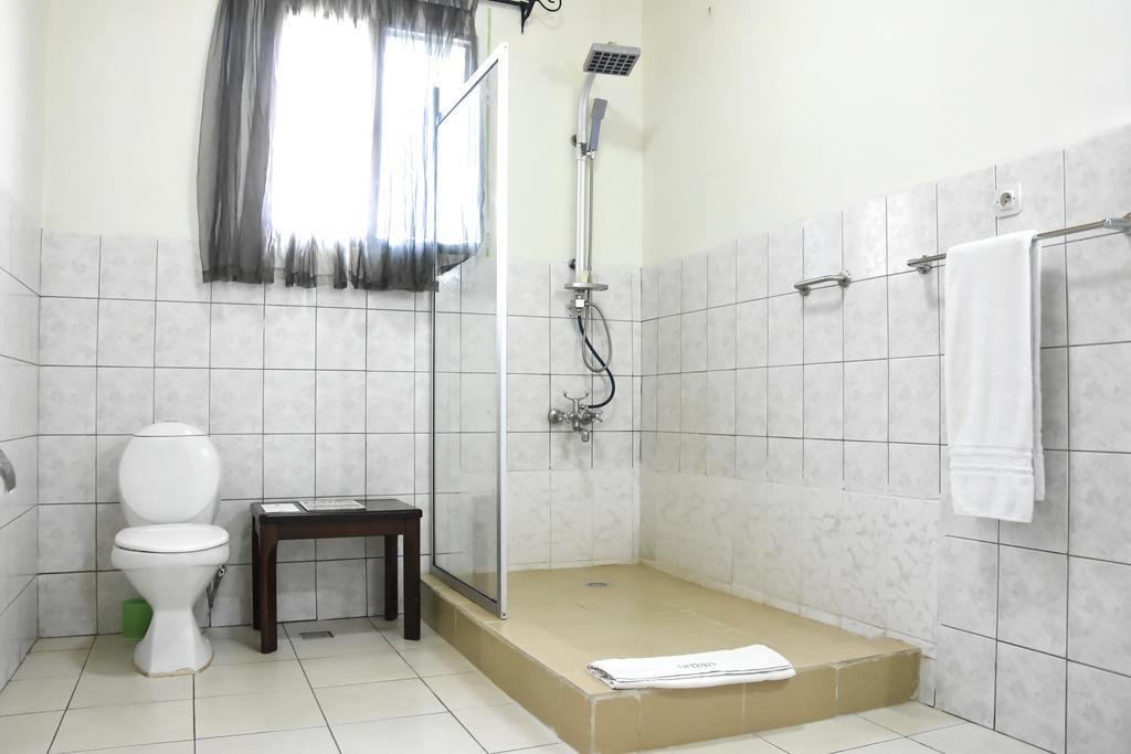 Urban by CityBlue Kigali-guestroom-SB Bathroom.jpg