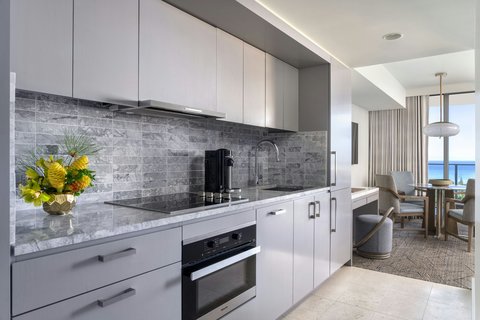 THE RITZ-CARLTON RESIDENCES, WAIKIKI BEACH - Photo 59