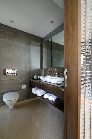Svenska Deluxe Room Bathroom