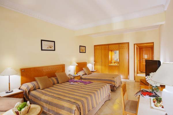 SIERRA SHARM EL SHEIKH-guestroom-Family Room.jpg