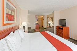  - Holiday Inn Express & Suites Kent - I-76, Exit 33