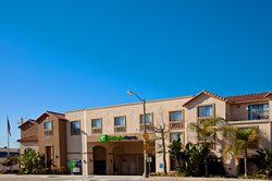  - Holiday Inn Express Hermosa Beach