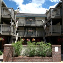  - Chateau Chaumont & Dumont Condos Aspen