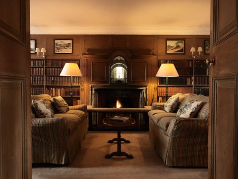 GREYWALLS HOTEL & CHEZ ROUX - Photo 5