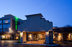  - Holiday Inn Mayfield Village - I-271, Exit 36