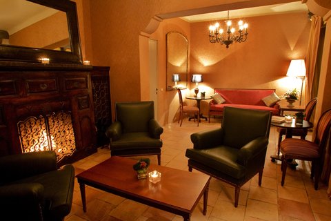 CHATEAU EZA - Photo 61