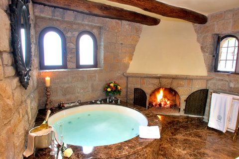 CHATEAU EZA - Photo 20