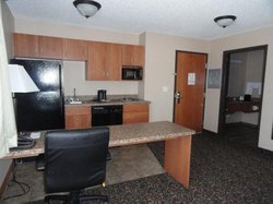  - Canby Inn & Suites