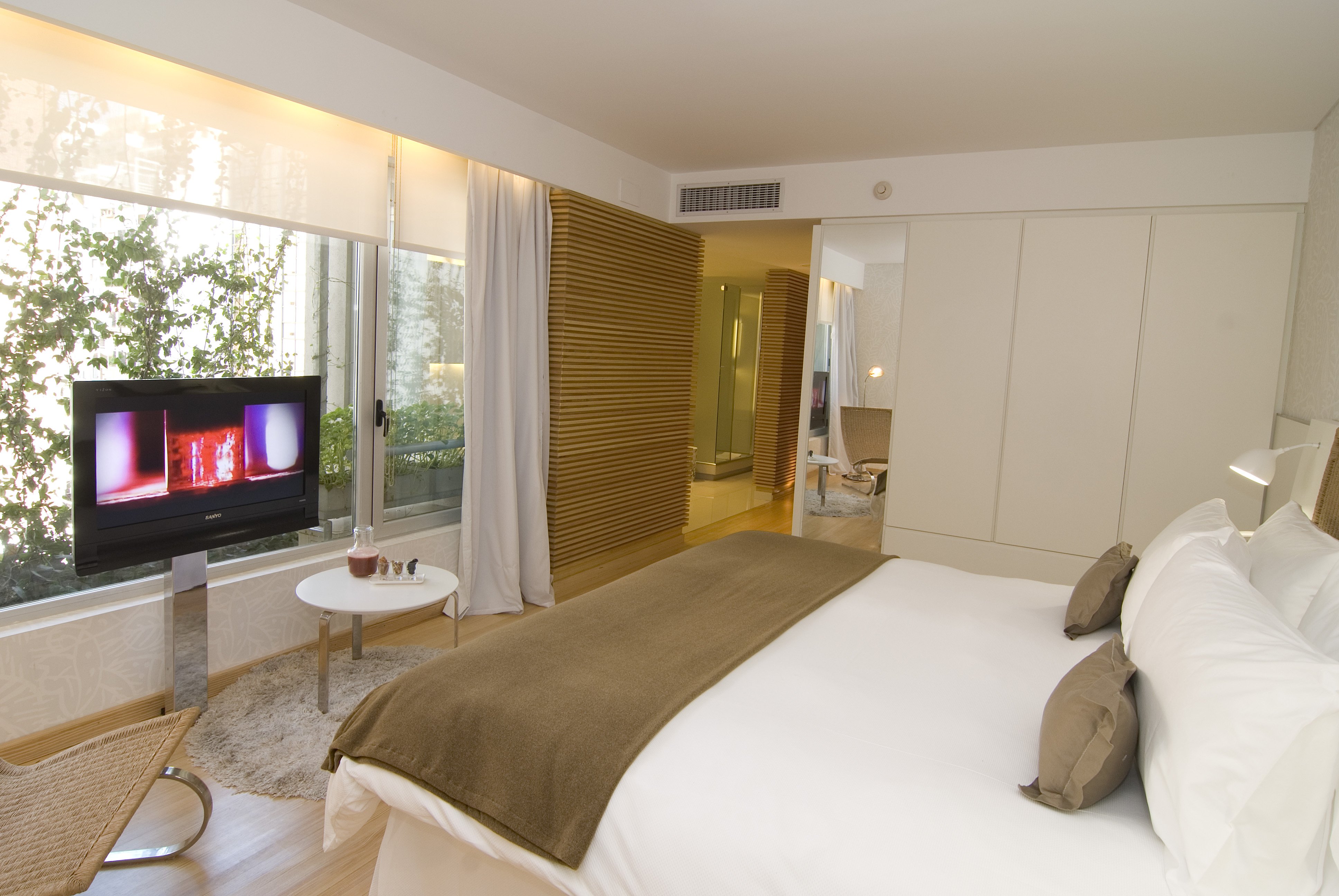 CasaCalma Hotel-guestroom-Superior Room.jpg
