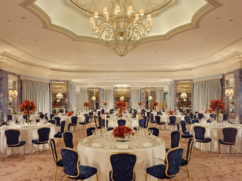 THE DORCHESTER HOTEL - Photo 26