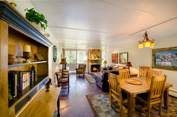  - Mountain Haus Hotel Vail - I-70, Exit 176