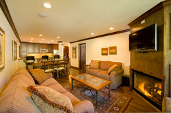  - Mountain Haus Hotel Vail - I-70, Exit 176