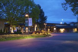  - Valley River Inn Eugene