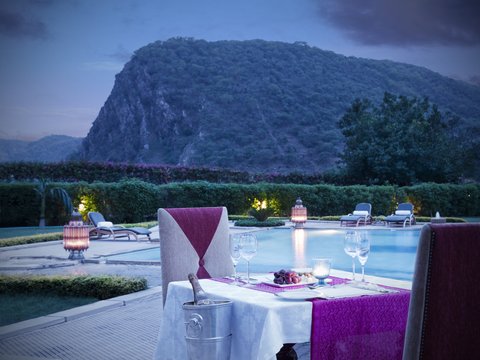 Ramgarh Lodge - Poolside Dining