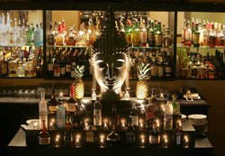  - Airtel Plaza Hotel & Conference Center Van Nuys - I-405, Exit 66