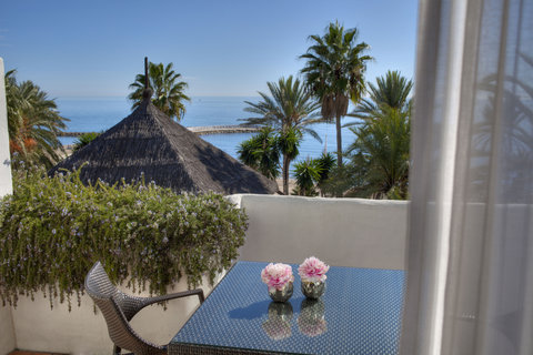 PUENTE ROMANO MARBELLA - Photo 62