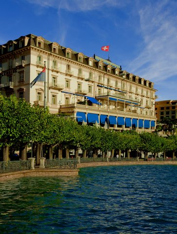 Exterior Water Front
