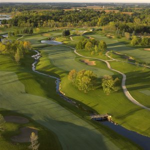 golf courses near mystic lake casino
