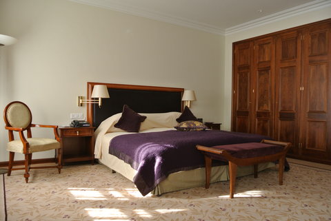 SUVRETTA HOUSE - Photo 90