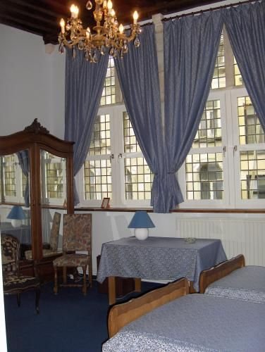 ERASMUS HOTEL-guestroom-Superior Double Room.jpg