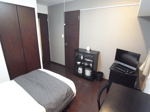 Deluxe Studio Apartment
