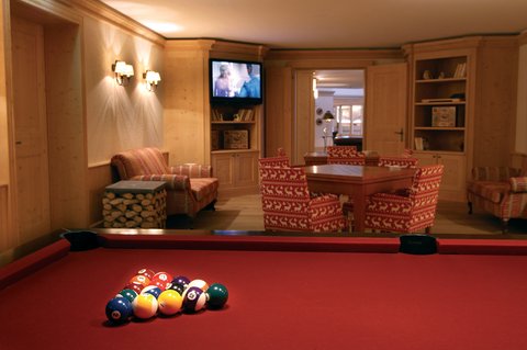 CHALET ROYALP HOTEL AND SPA - Photo 36