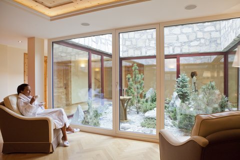 BADRUTT’S PALACE HOTEL - Photo 16