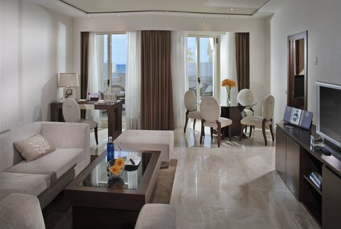 LAS ARENAS BALNEARIO RESORT - Photo 42